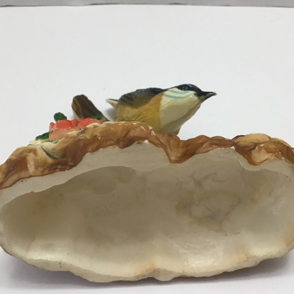 Vintage Song Bird Tree Branch Flowers Plastic Hong Kong - Picture 4 of 5